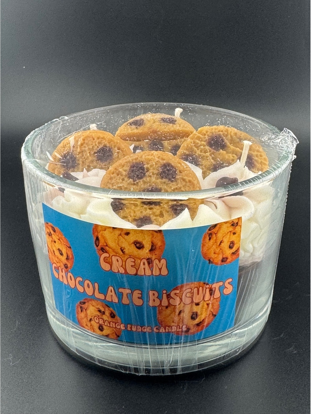 Cream Chocolate Biscuits Scented Candle in Glass Jar - Picture 3 of 4
